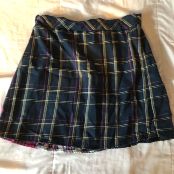 Skirt - Picture 2 of 2